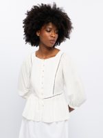 Blusa com renda - Image 2