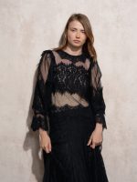 Blusa com rendas - Image 2