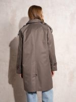 Gabardina com botões tartaruga - Image 5